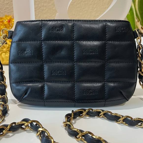 MCM SMALL BLACK QUILTED SHOULDER BAG - Picture 2 of 11